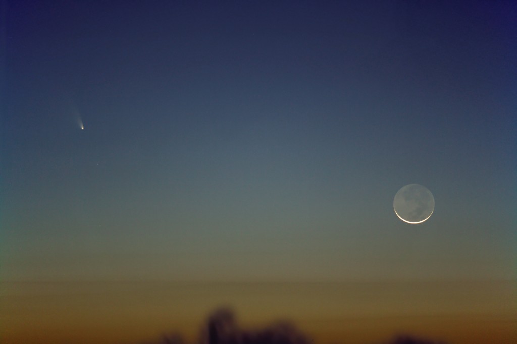 Comet Pan-STARRS and the Moon Above the Murk