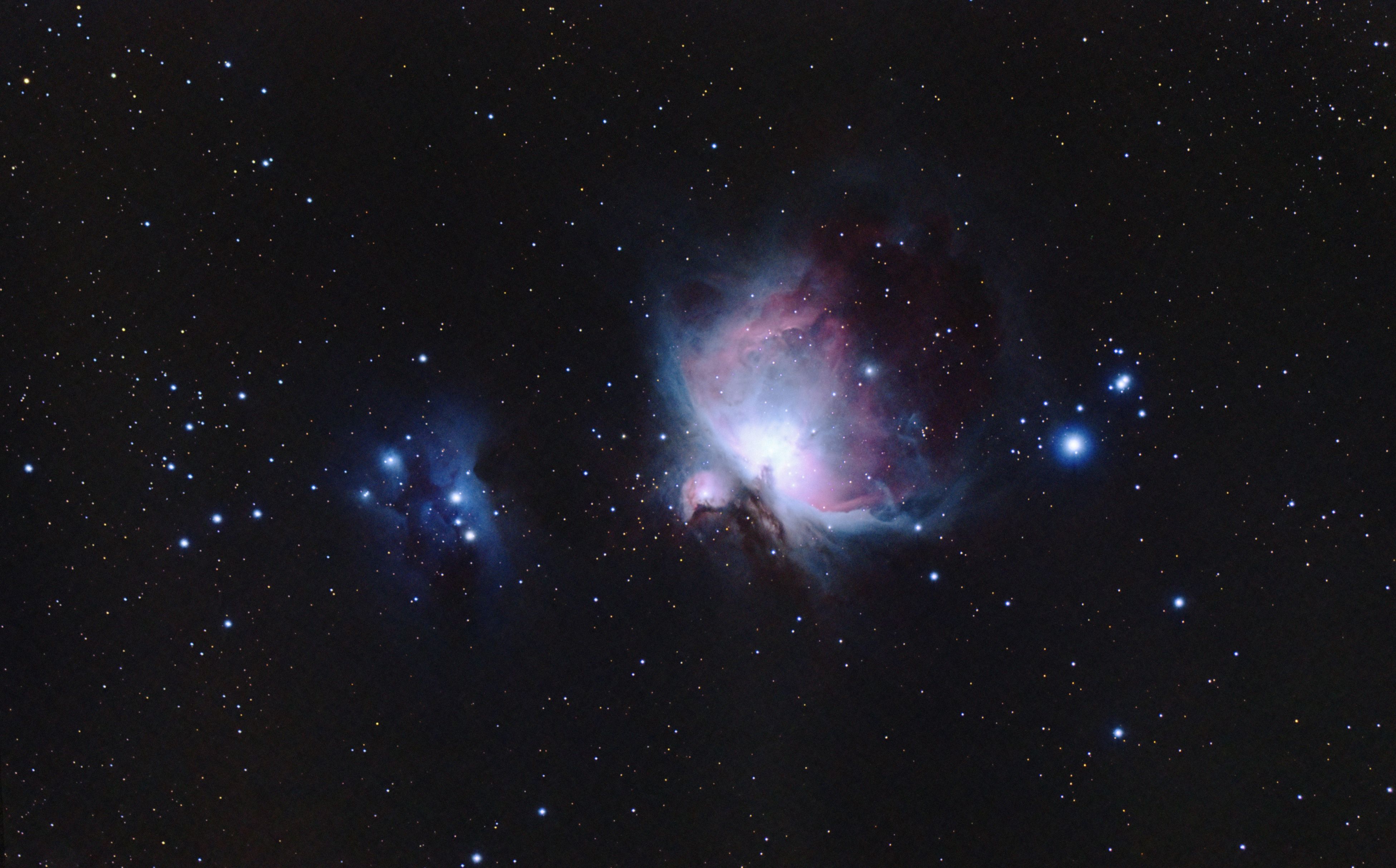 Диффузная туманность. Сигма Ориона. Туманность NGC 1977. Созвездие Орион. M57 туманность.