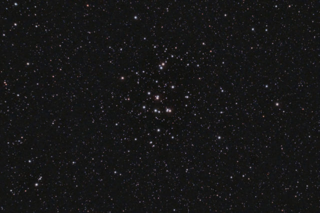 M44 in Cancer. 4x180 sec, QHY294C at -10C, Gain 1600, Offset 50, UHC-S filter, AT60ED at F/4.8