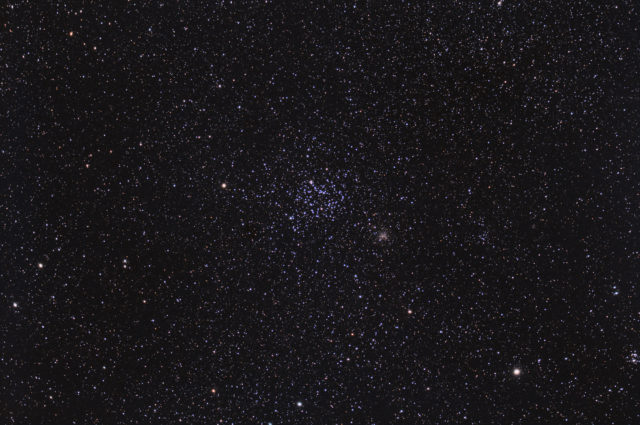 M35 Open Cluster and NGC 2158, taken on Jan 28th, 2024. 40x180 sec, QHY294C, Astro-Tech AT60ED, Antlia Triband filter.